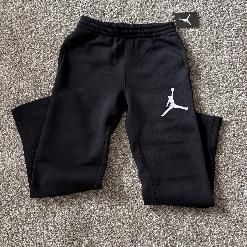Jordan Sweatpants Boys M Black Joggers Jumpman Athleisure Pockets Basketball